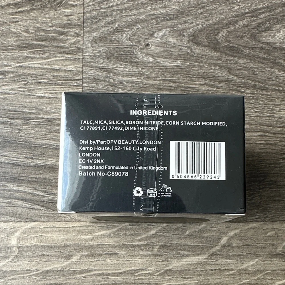 OPVBeauty Translucent Loose Setting Powder - Translucent - Picture 4 of 5